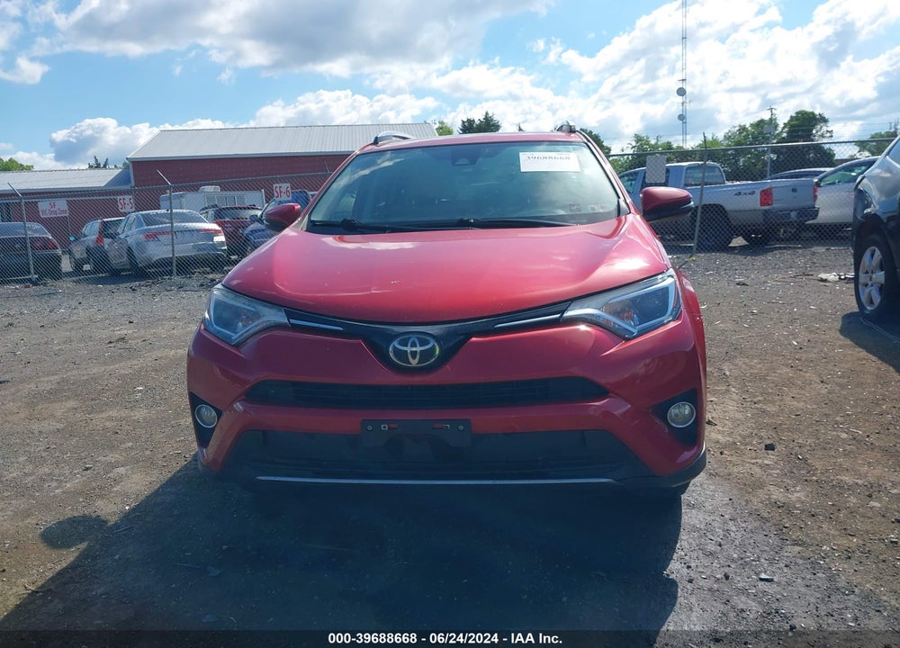 2017 TOYOTA RAV4 XLE VIN: JTMRFREV9HJ135210