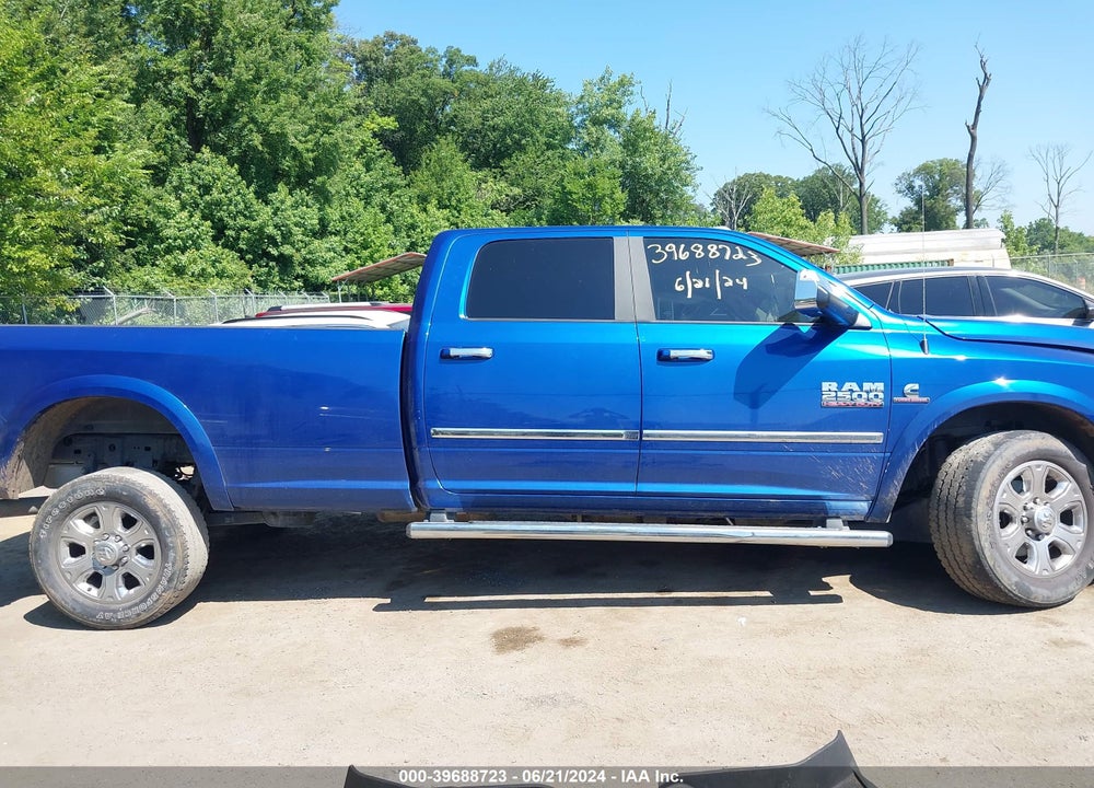 2018 RAM 2500 LAIE  4X4 8' BOX VIN: 3C6UR5KL1JG109275