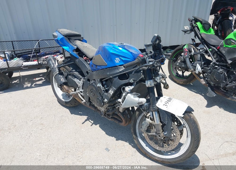 2014 SUZUKI GSX-R600 VIN: JS1GN7FA0E2101053