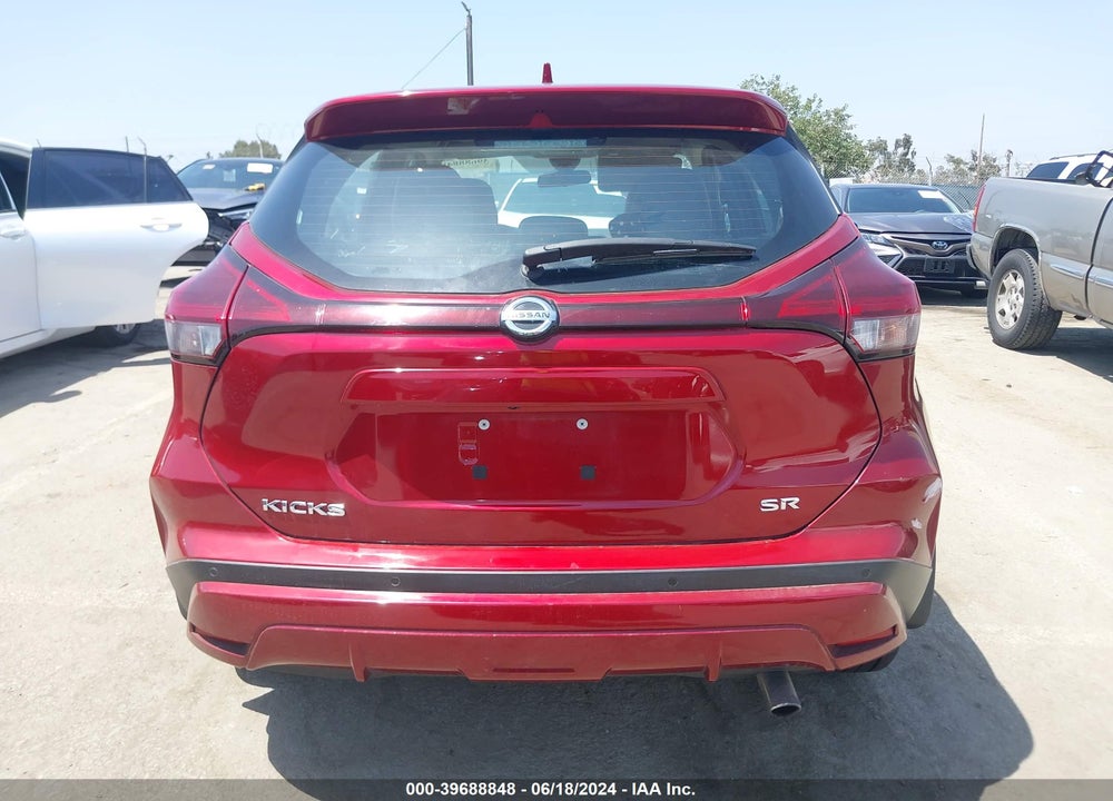 2021 NISSAN KICKS SR XTRONIC CVT VIN: 3N1CP5DV1ML506685