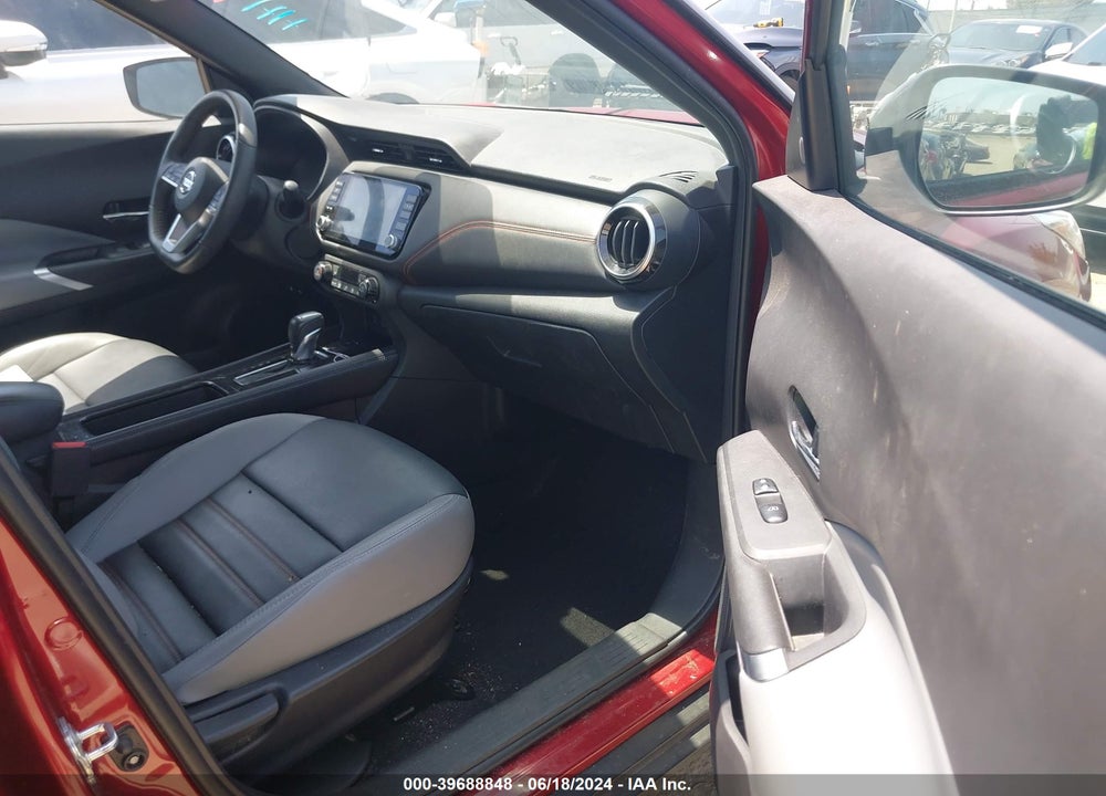 2021 NISSAN KICKS SR XTRONIC CVT VIN: 3N1CP5DV1ML506685