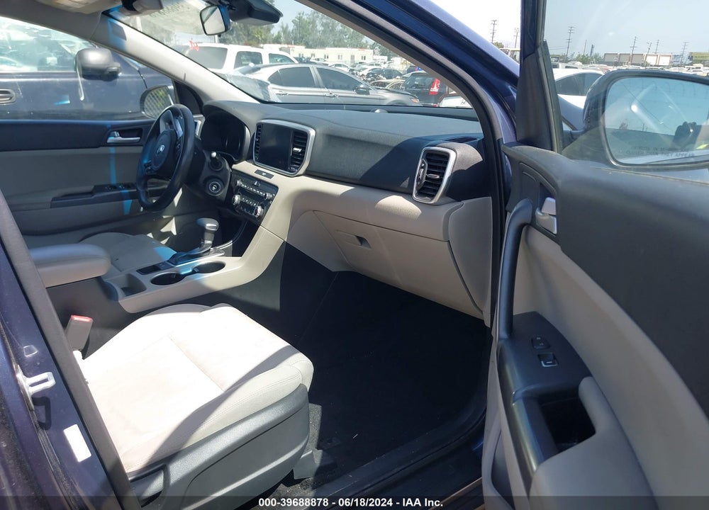 2020 KIA SPORTAGE LX VIN: KNDPM3AC1L7669760