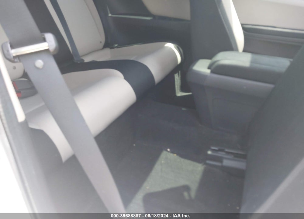 2016 HONDA CIVIC LX-P VIN: 2HGFC4B00GH317094
