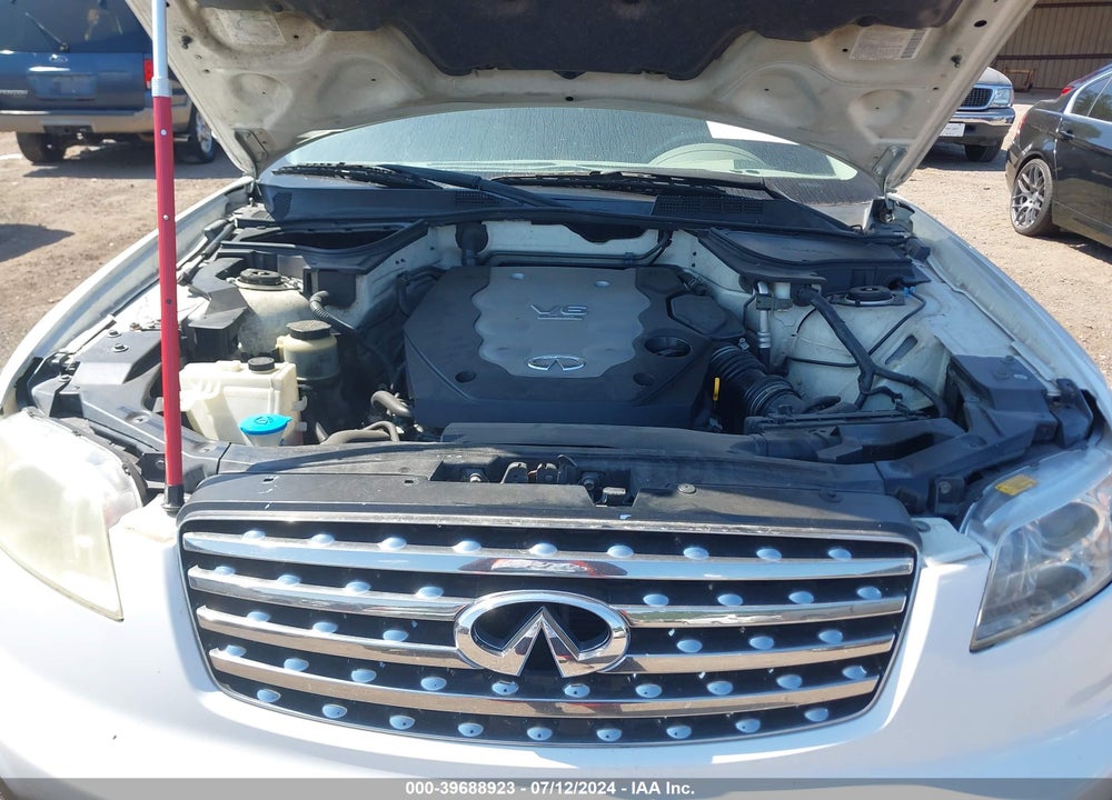 2005 INFINITI FX35 VIN: JNRAS08U75X109933