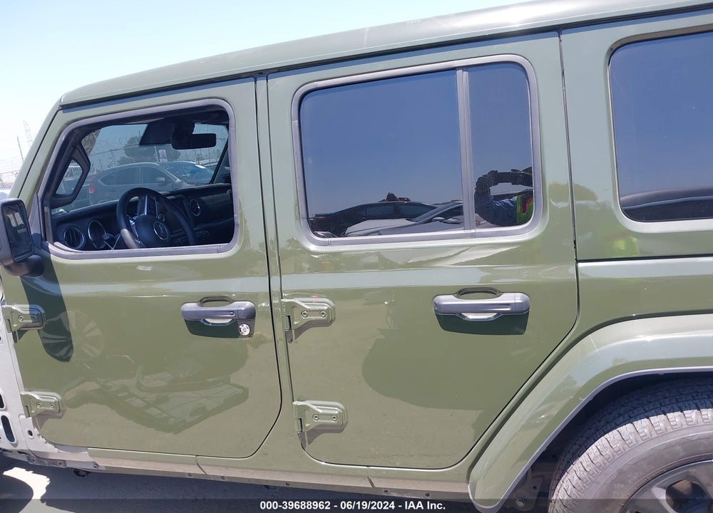 2022 JEEP WRANGLER 4XE UNLIMITED SAHARA 4X4 VIN: 1C4JJXP69NW122218