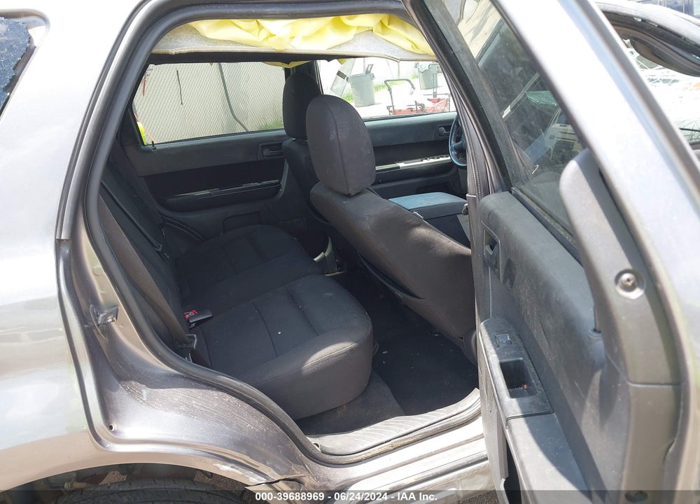 2010 FORD ESCAPE XLT VIN: 1FMCU0D79AKB29123