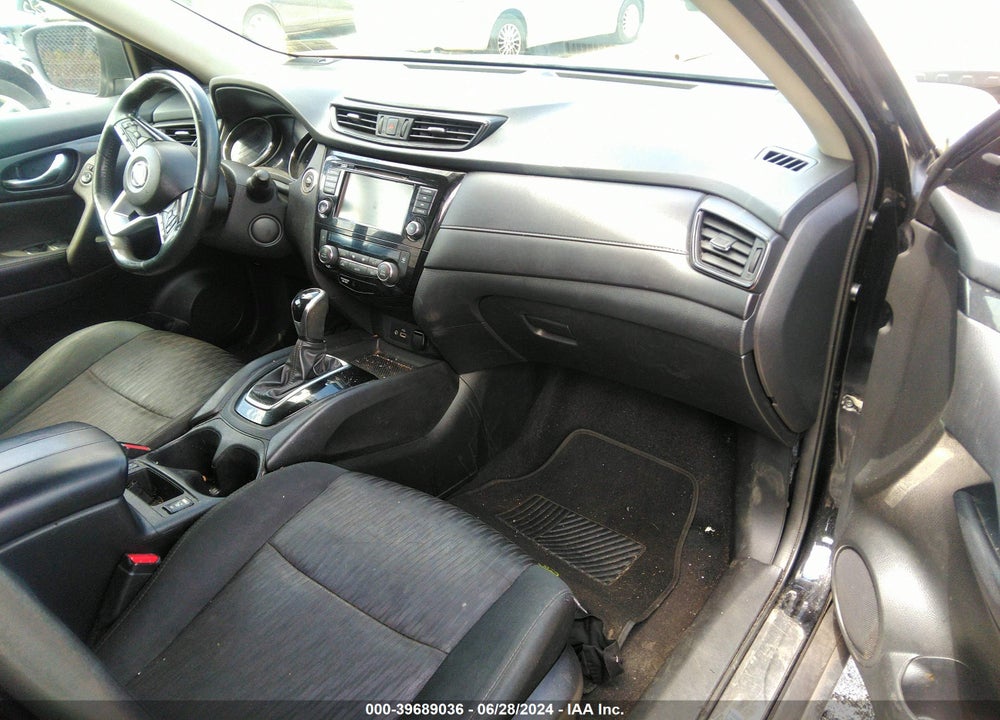 2018 NISSAN ROGUE SV VIN: 5N1AT2MV9JC750151