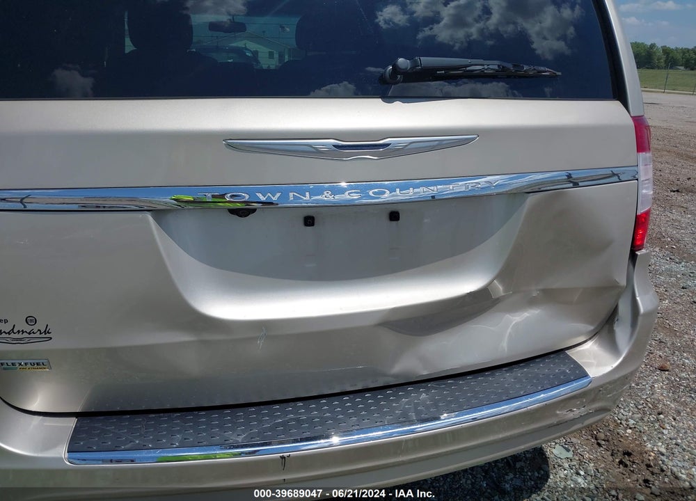 2014 CHRYSLER TOWN & COUNTRY TOURING VIN: 2C4RC1BG8ER438437