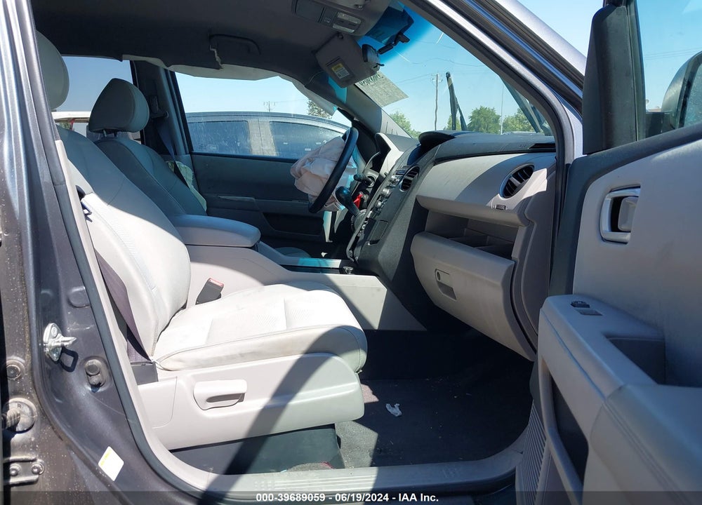 2012 HONDA PILOT LX VIN: 5FNYF3H22CB029708