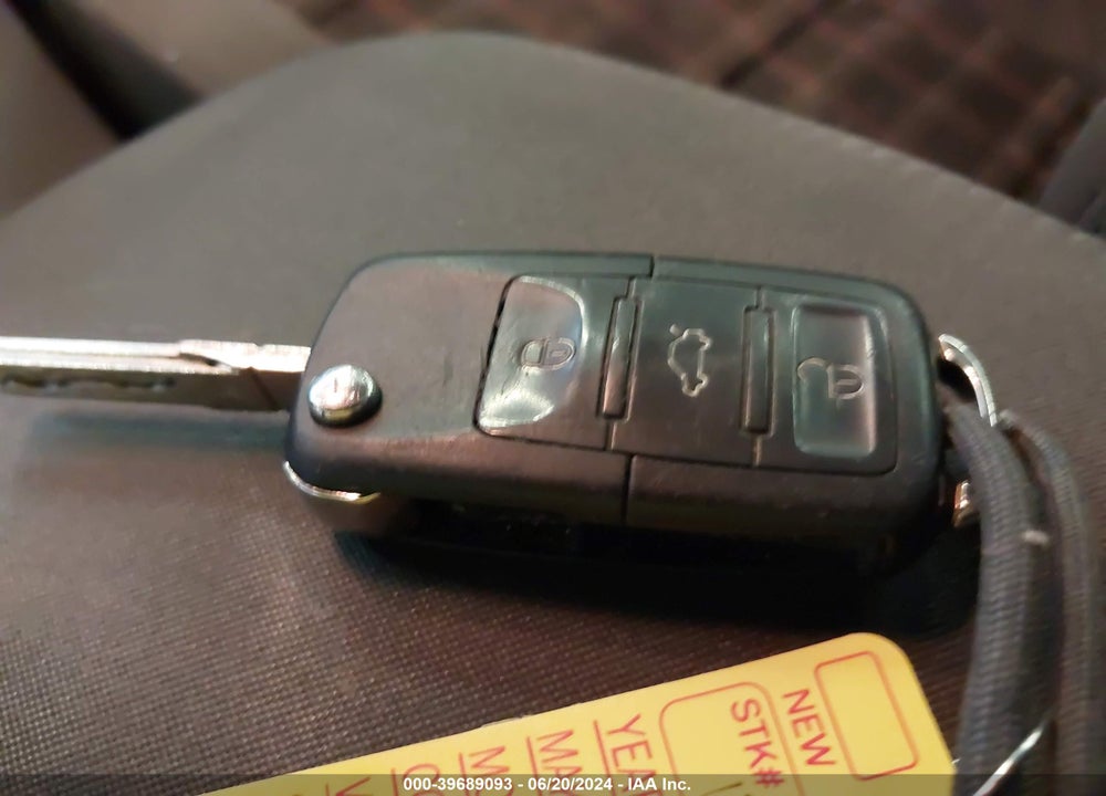 2006 VOLKSWAGEN GTI 2-DOOR VIN: WVWEV71K06W108513