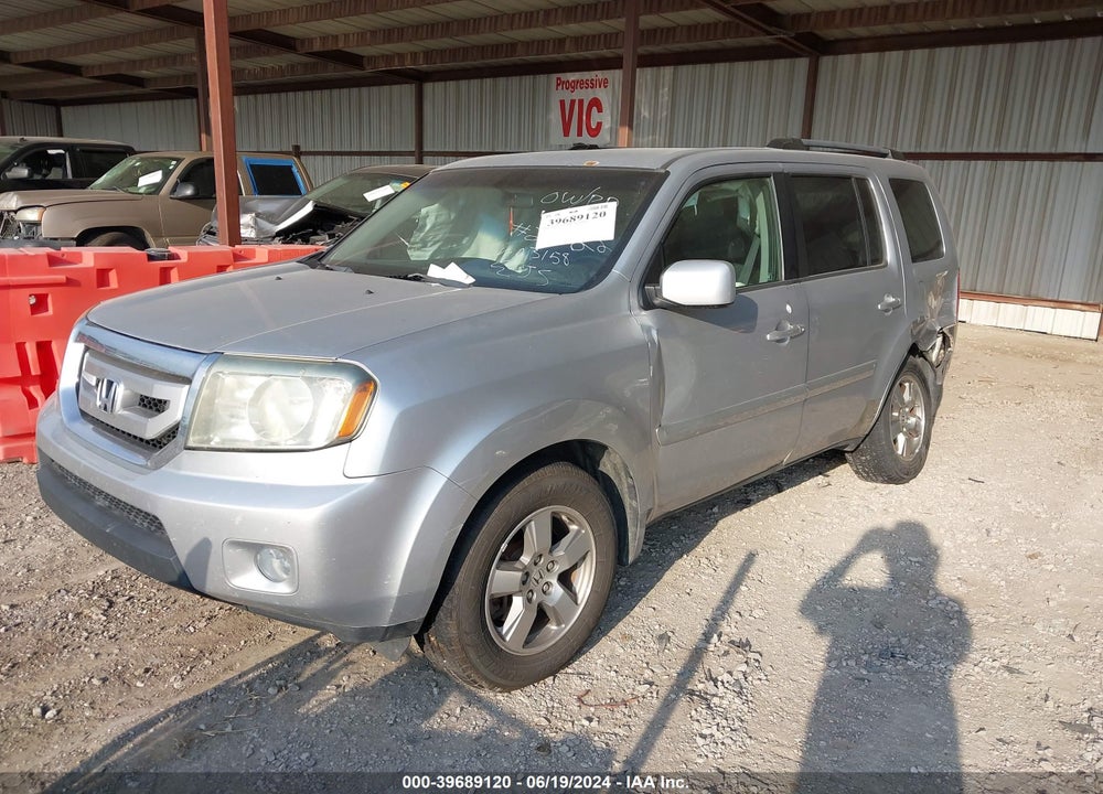 2010 HONDA PILOT EX VIN: 5FNYF4H46AB013158