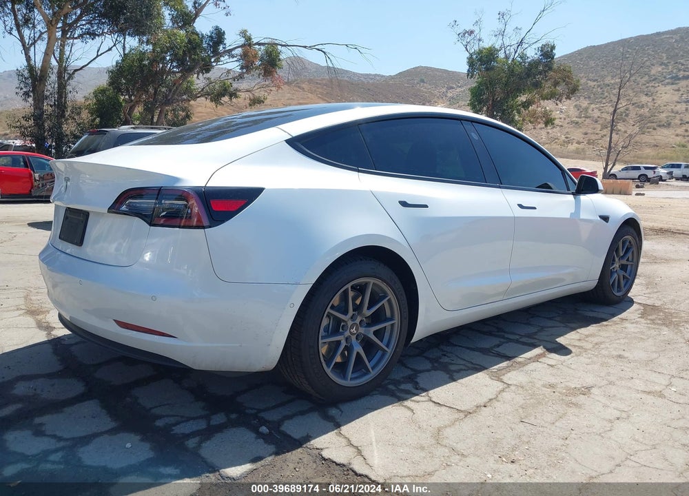2022 TESLA MODEL 3 REAR-WHEEL DRIVE VIN: 5YJ3E1EA8NF135032