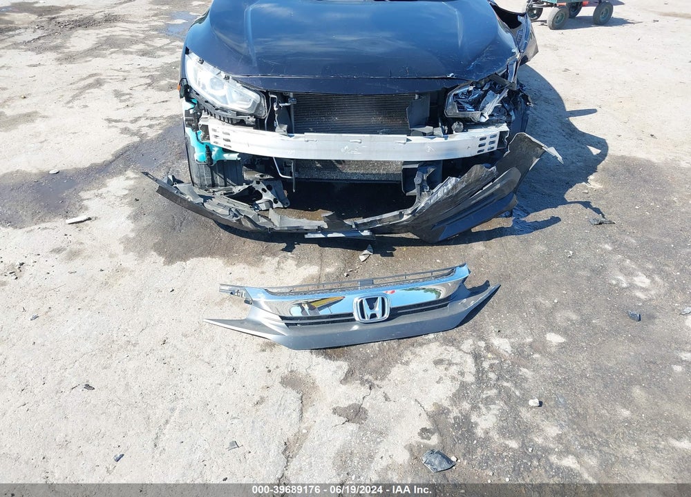 2017 HONDA CIVIC LX VIN: 19XFC2F58HE207853