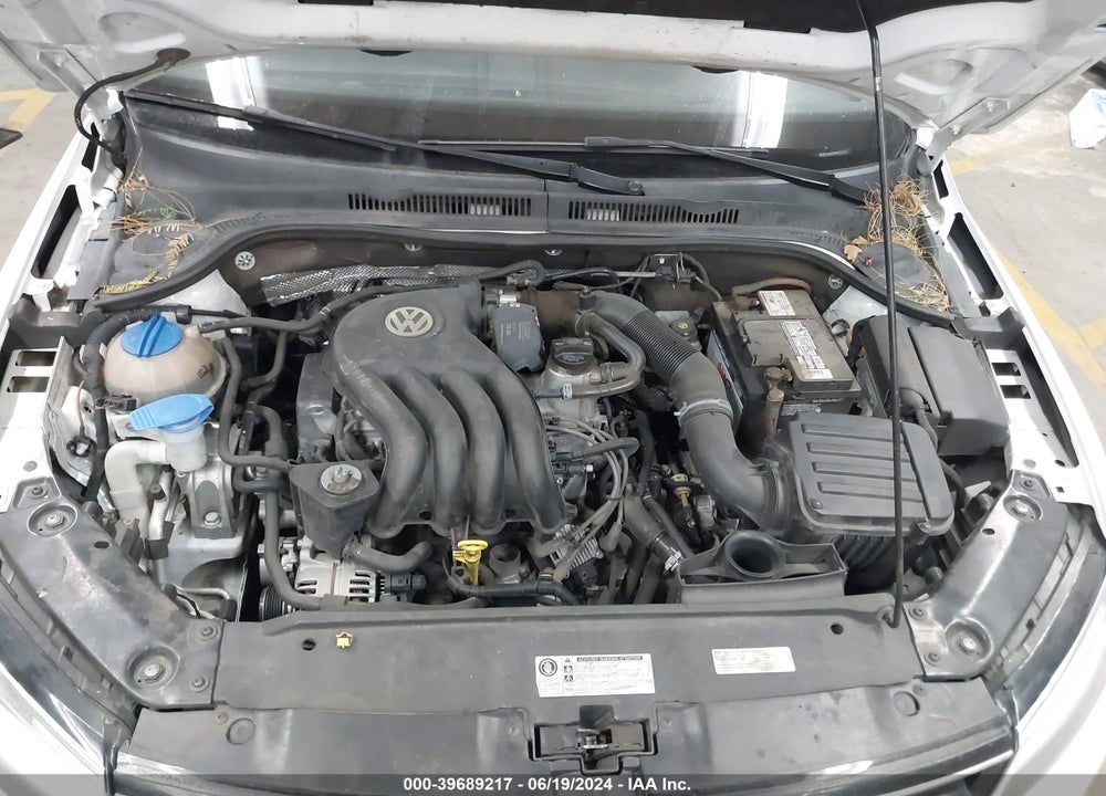 2015 VOLKSWAGEN JETTA 2.0L S VIN: 3VW2K7AJXFM287210