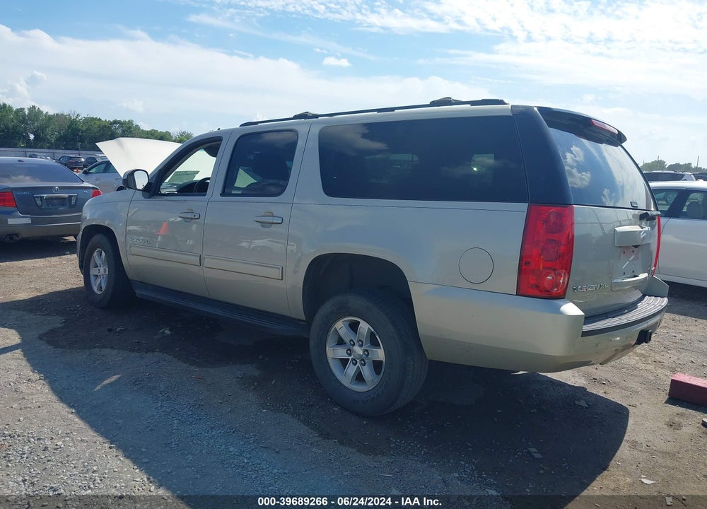 2014 GMC YUKON XL 1500 SLE VIN: 1GKS1HE0XER103656