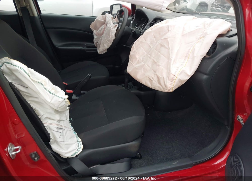 2015 NISSAN VERSA NOTE S PLUS VIN: 3N1CE2CP8FL411051