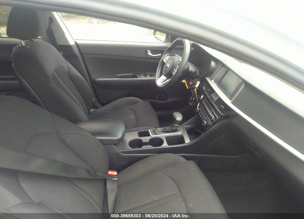 2019 KIA OPTIMA LX VIN: 5XXGT4L34KG288500