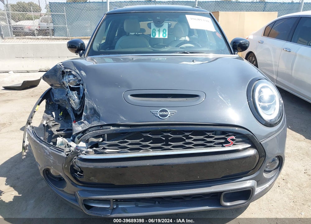 2021 MINI HARDTOP COOPER S VIN: WMWXR5C02M2P19139