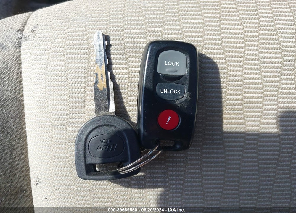 2009 MAZDA 3 I VIN: JM1BK32FX91209372