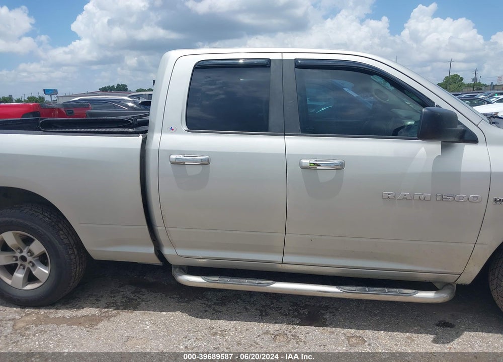 2015 RAM 1500 SLT VIN: 1C6RR6GT4FS569714