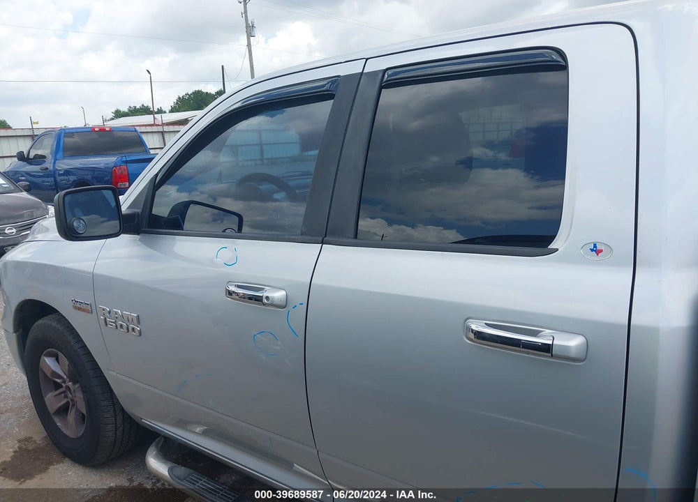 2015 RAM 1500 SLT VIN: 1C6RR6GT4FS569714