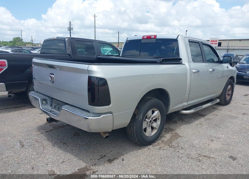 2015 RAM 1500 SLT VIN: 1C6RR6GT4FS569714