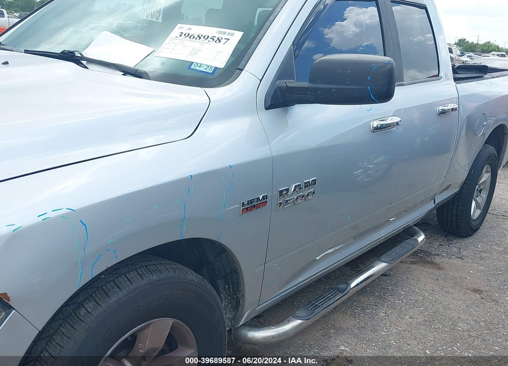 2015 RAM 1500 SLT VIN: 1C6RR6GT4FS569714