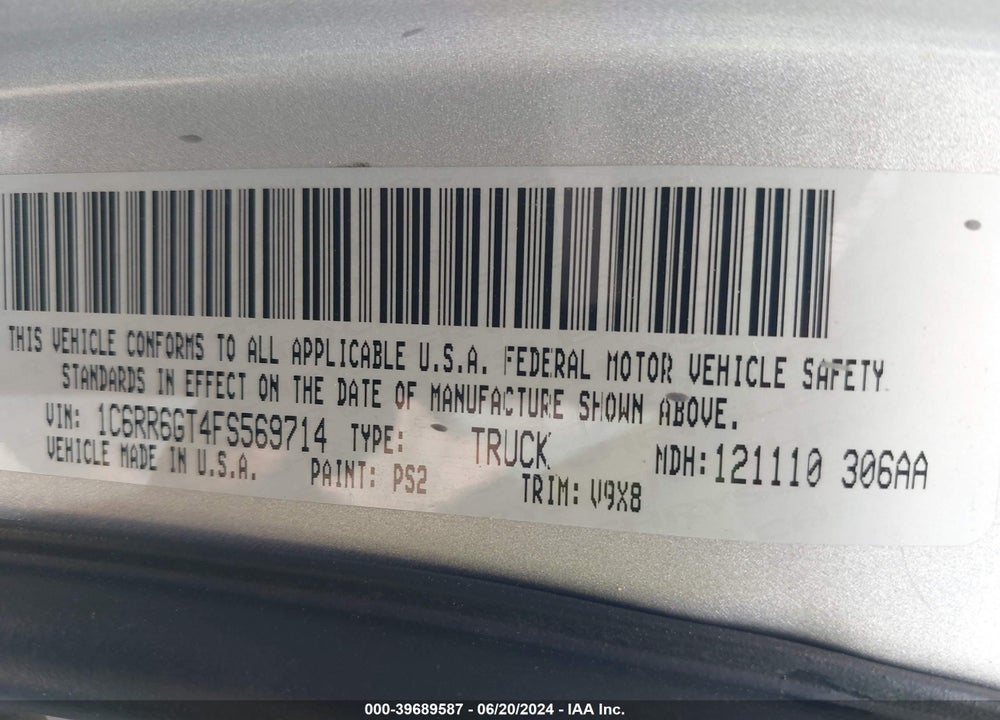 2015 RAM 1500 SLT VIN: 1C6RR6GT4FS569714