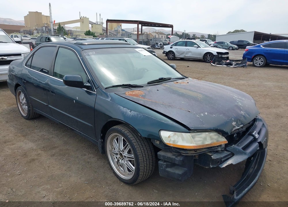 2000 HONDA ACCORD 2.3 EX VIN: 1HGCG6676YA072618