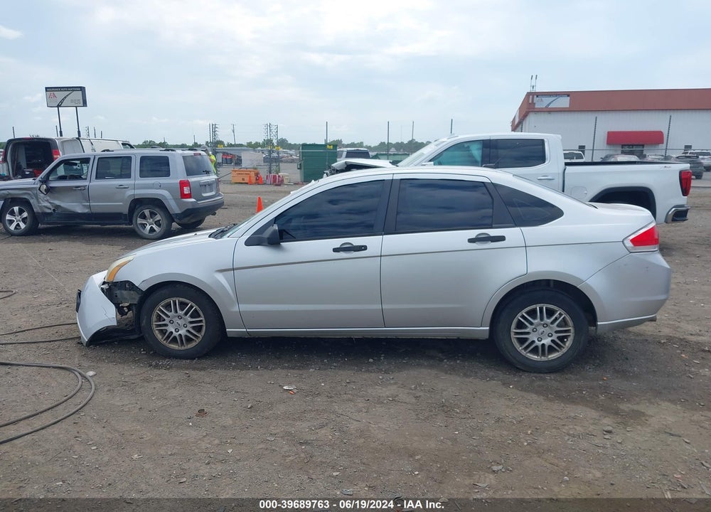 2011 FORD FOCUS VIN: 1FAHP3FN4BW119095