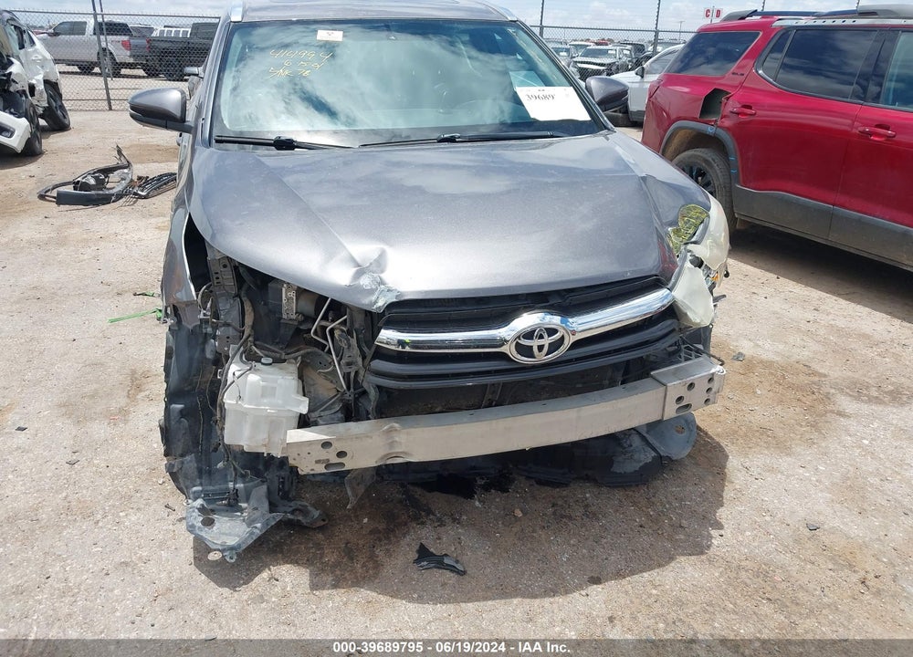 2016 TOYOTA HIGHLANDER XLE V6 VIN: 5TDKKRFH0GS501160