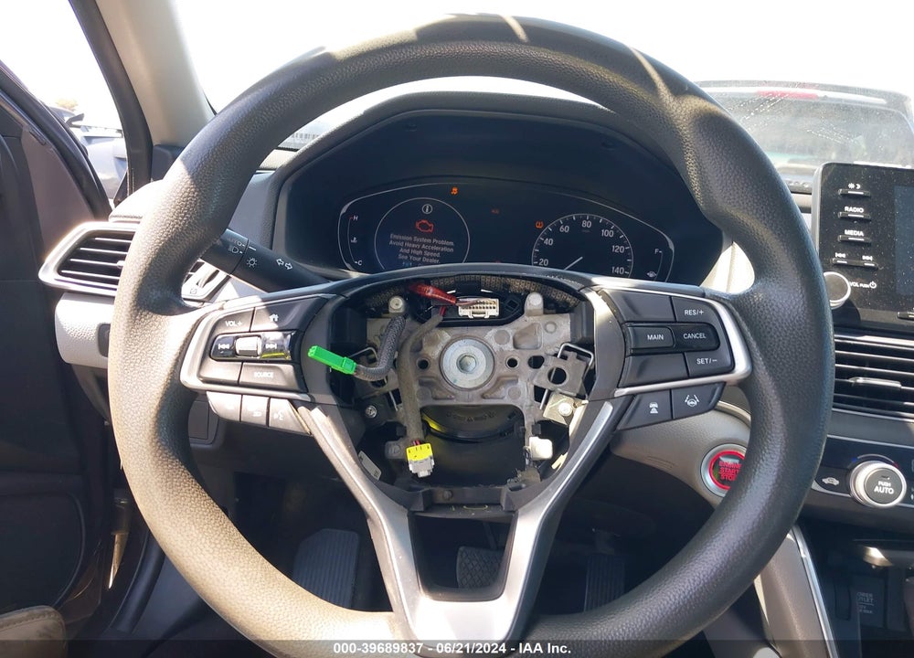 2018 HONDA ACCORD LX VIN: 1HGCV1F17JA100615