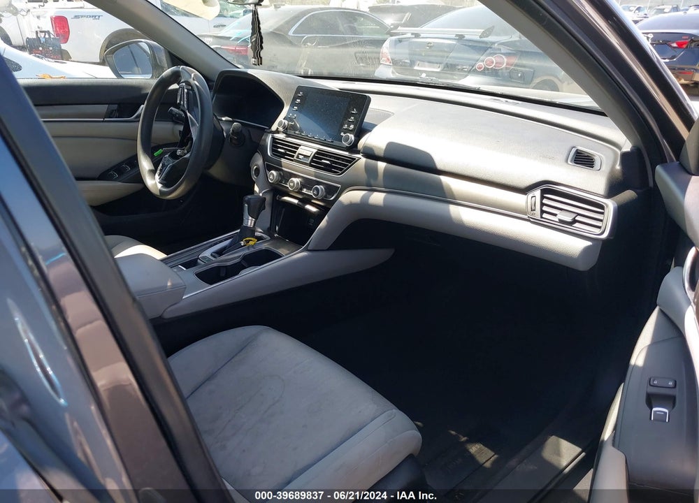 2018 HONDA ACCORD LX VIN: 1HGCV1F17JA100615
