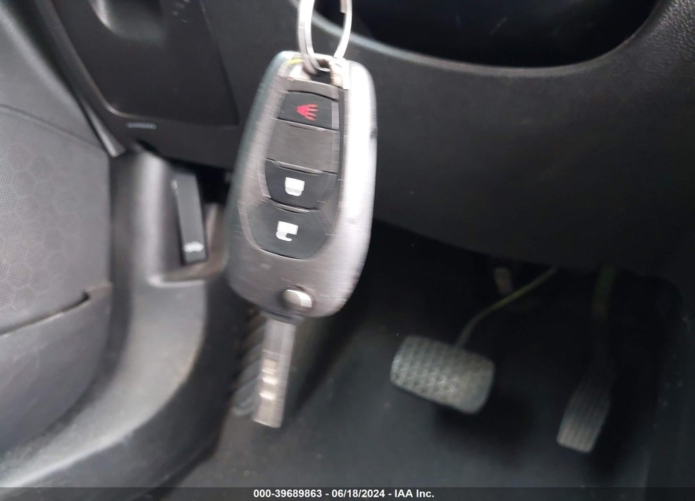2019 CHEVROLET TRAX VIN: 3GNCJKSB4KL338969