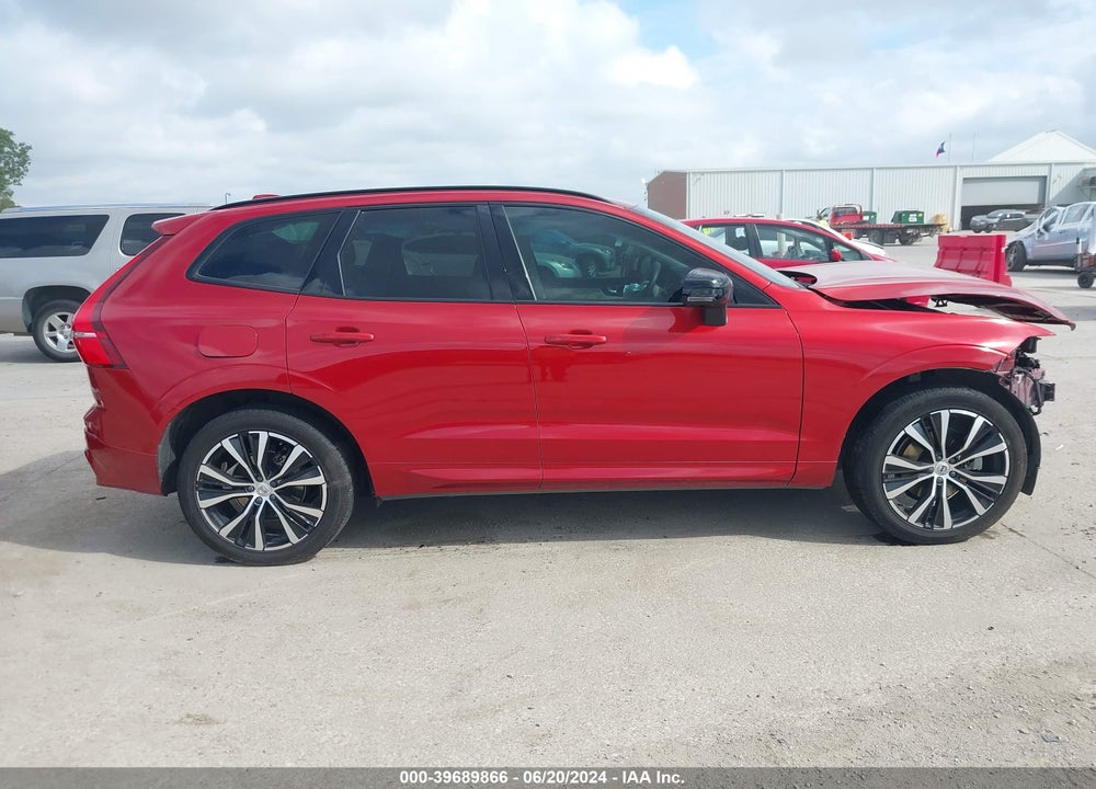 2023 VOLVO XC60 B5 ULTIMATE DARK THEME VIN: YV4L12RX3P1289494
