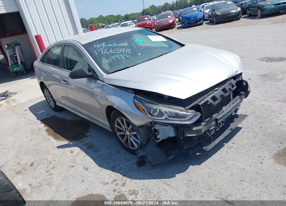 2018 HYUNDAI SONATA SE VIN: 5NPE24AF0JH698902
