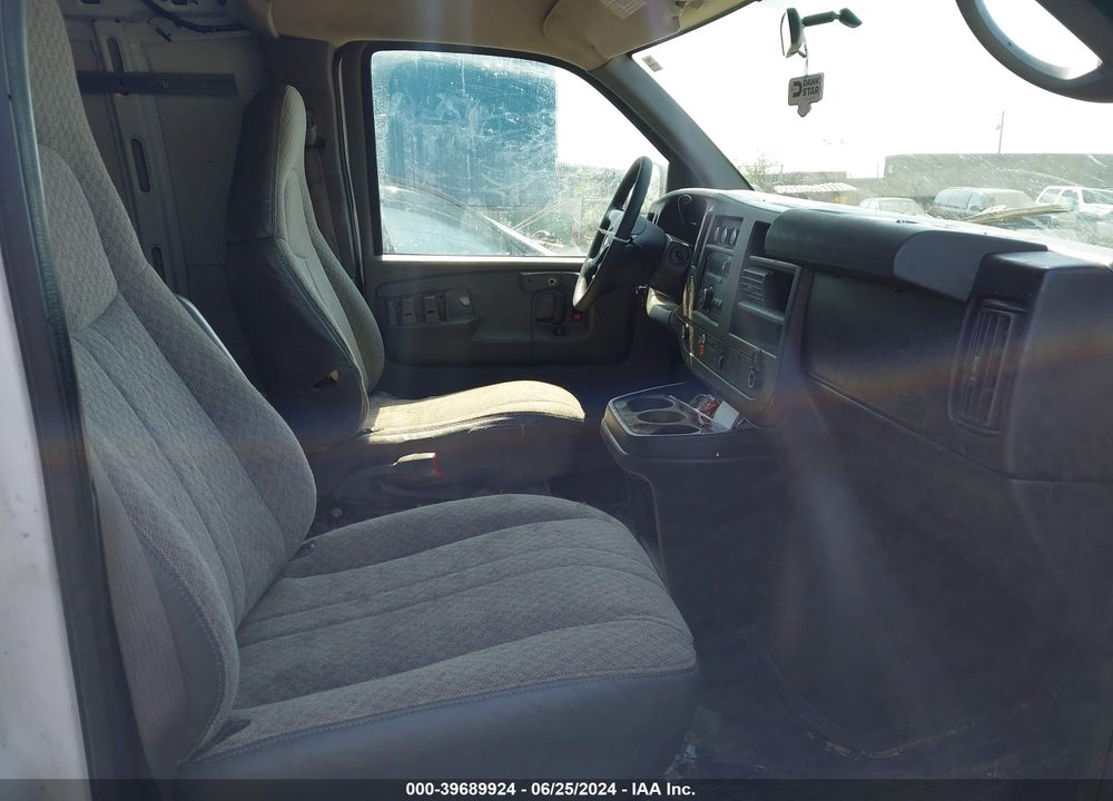 2009 CHEVROLET EXPRESS 1500 WORK VAN VIN: 1GCFH154991151575