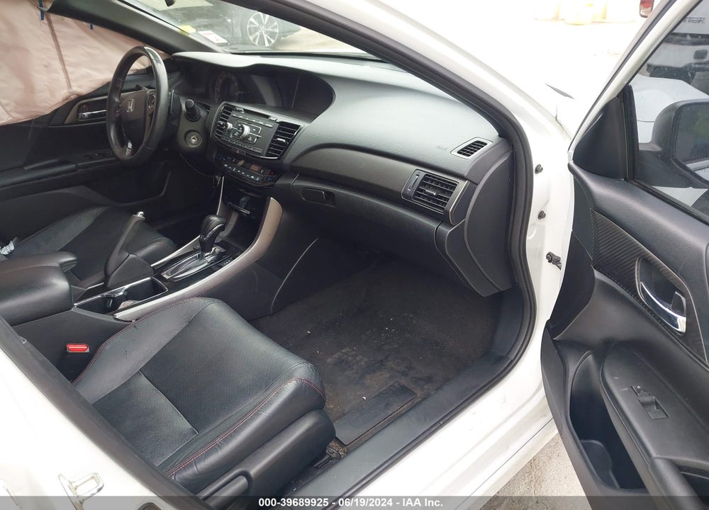 2017 HONDA ACCORD SPORT SE VIN: 1HGCR2F10HA006855