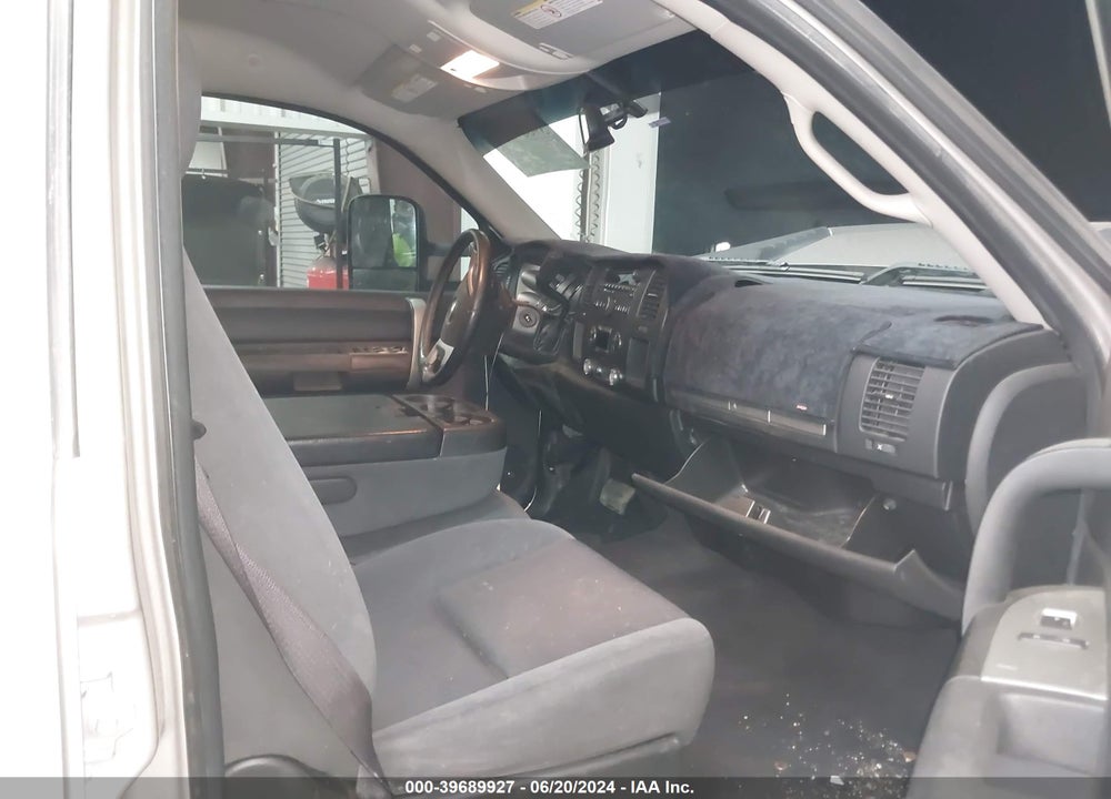 2009 CHEVROLET SILVERADO 2500HD VIN: 1GCHC53679F140497