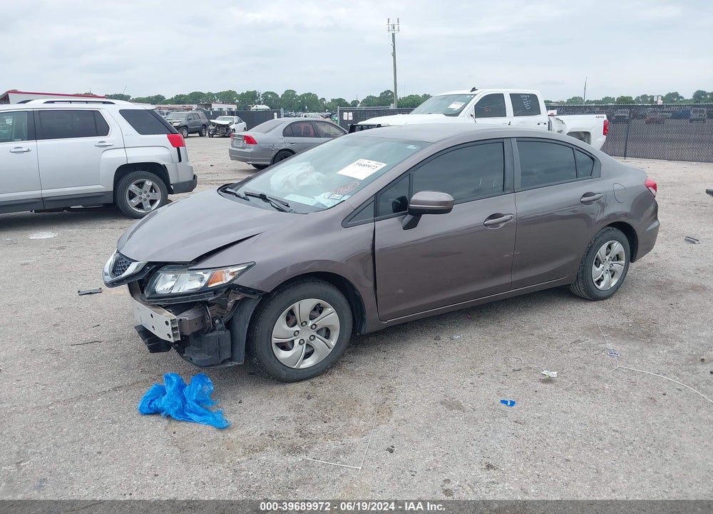 2015 HONDA CIVIC LX VIN: 19XFB2F50FE072884