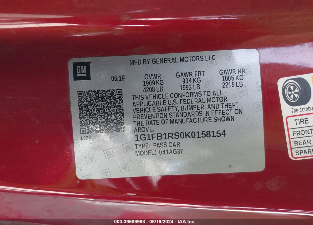 2019 CHEVROLET CAMARO 1LT VIN: 1G1FB1RS0K0158154
