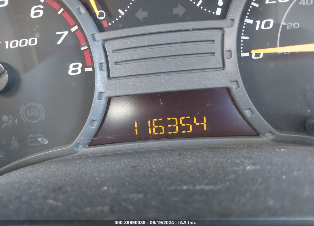 2004 CHEVROLET COLORADO VIN: 1GCCS196X48196167