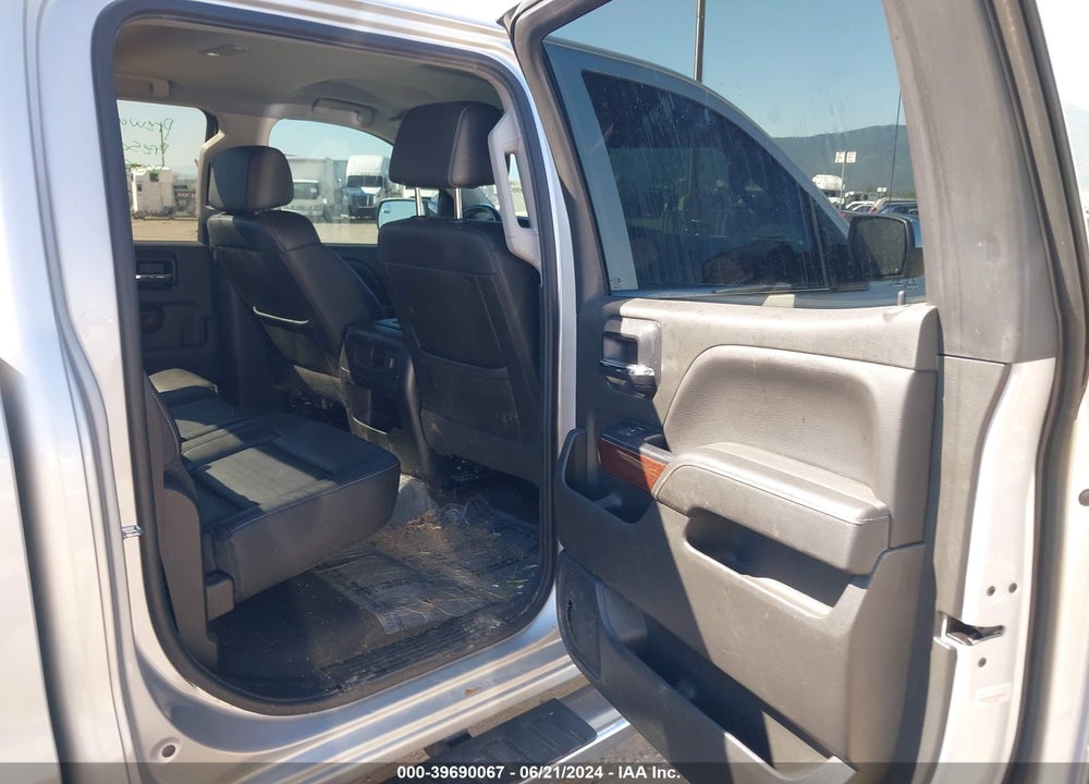 2018 GMC SIERRA 1500 SLT VIN: 3GTU2NEC4JG498244