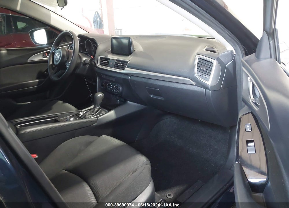 2018 MAZDA 3 SPORT VIN: 3MZBN1K78JM267683