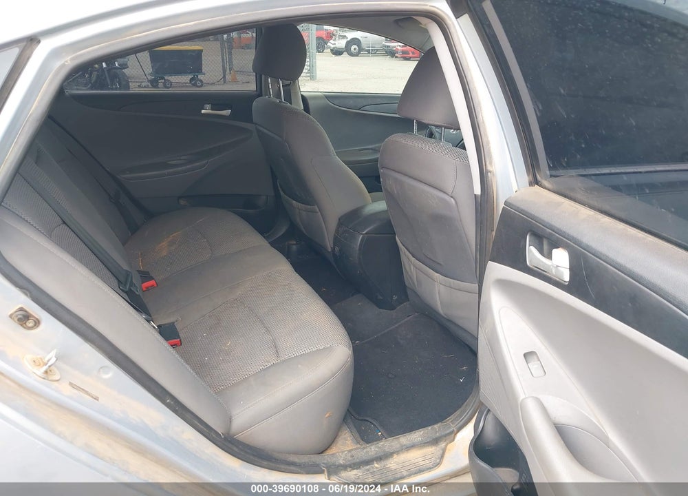 2012 HYUNDAI SONATA GLS VIN: 5NPEB4AC3CH337155