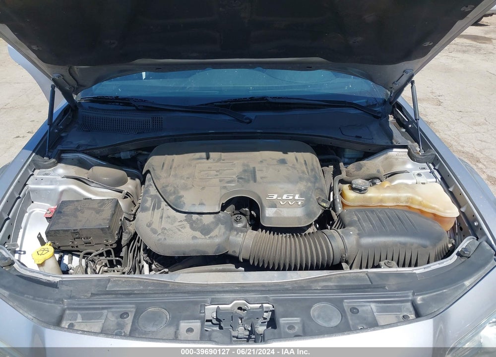 2014 CHRYSLER 300 VIN: 2C3CCAAG2EH200102