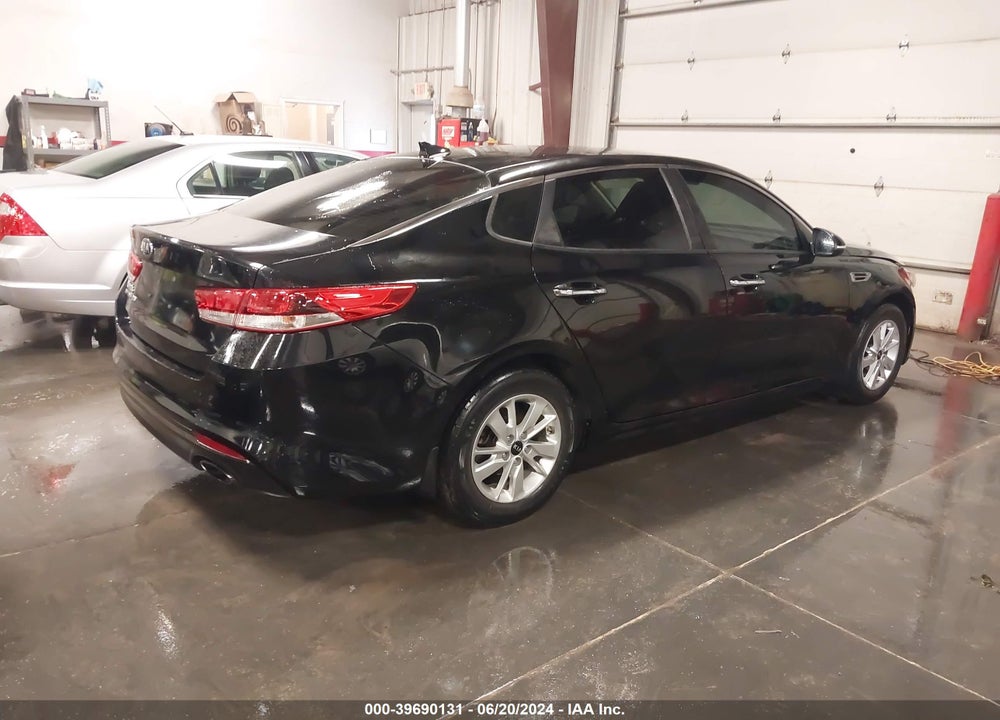 2016 KIA OPTIMA LX VIN: KNAGT4L38G5110419