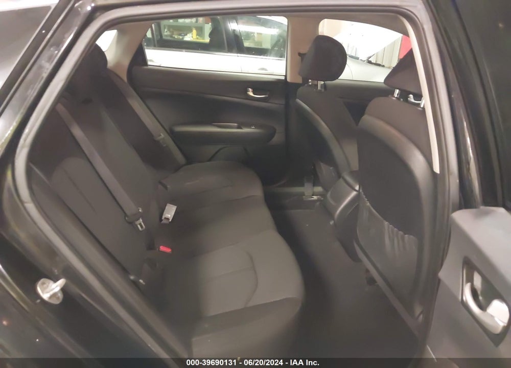 2016 KIA OPTIMA LX VIN: KNAGT4L38G5110419
