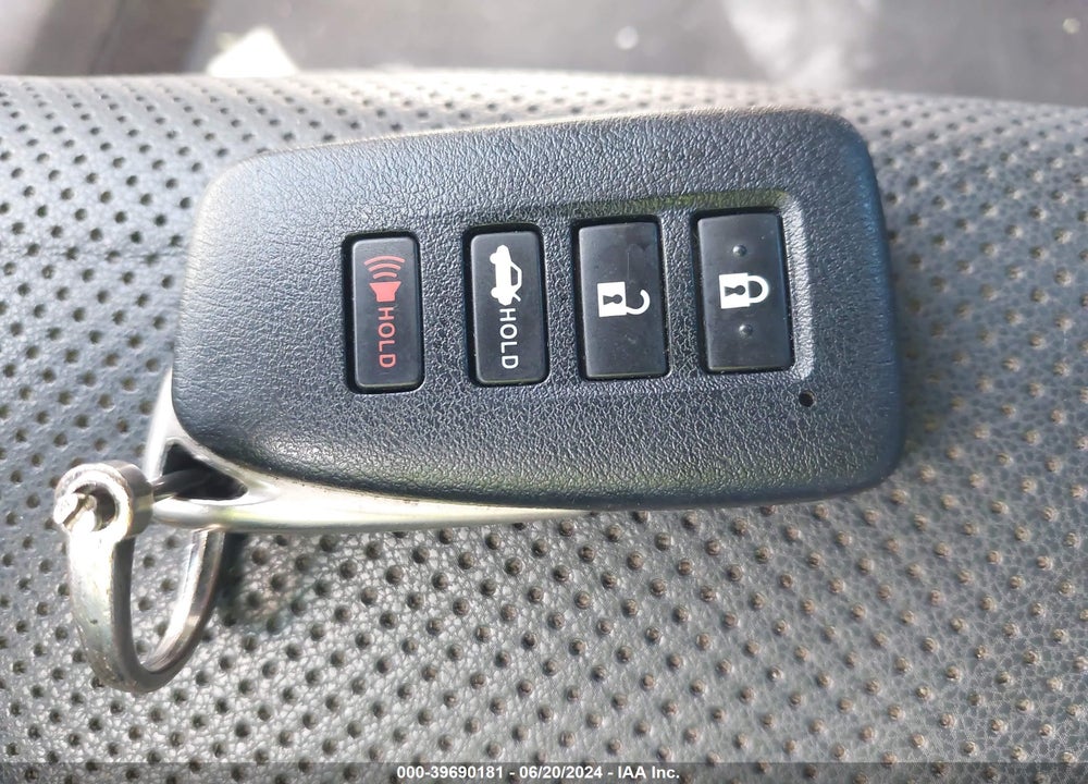 2015 LEXUS IS 350 VIN: JTHBE1D29F5020558