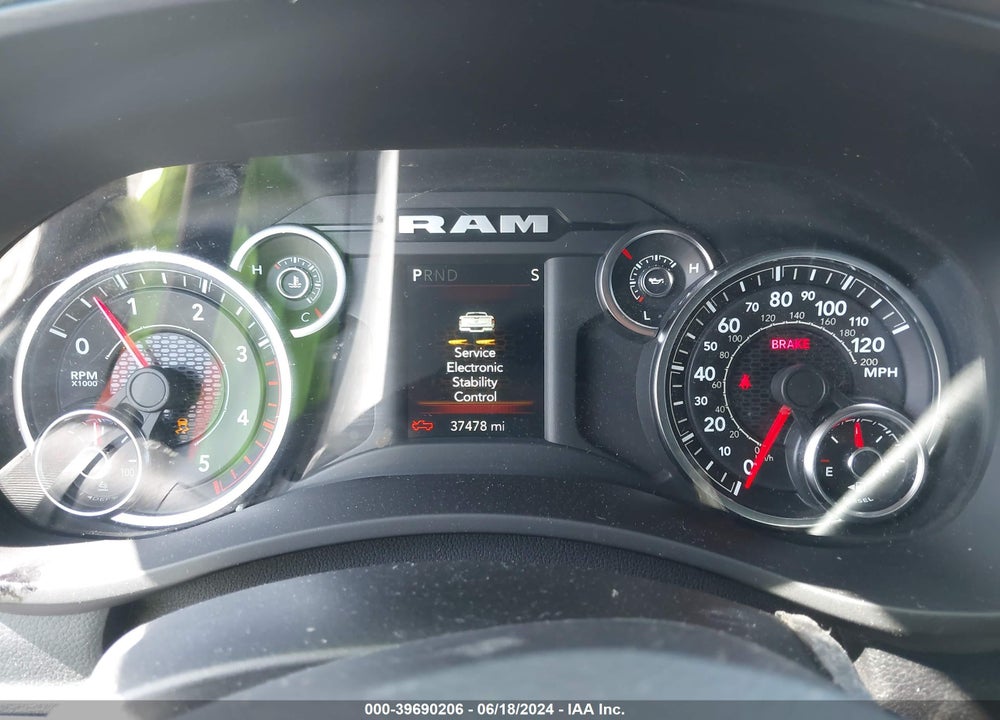 2022 RAM 2500 BIG HORN 4X4 6'4 BOX VIN: 3C6UR5DL2NG116724